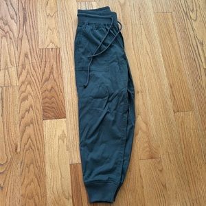 Dark Grey Lou and Grey pants.